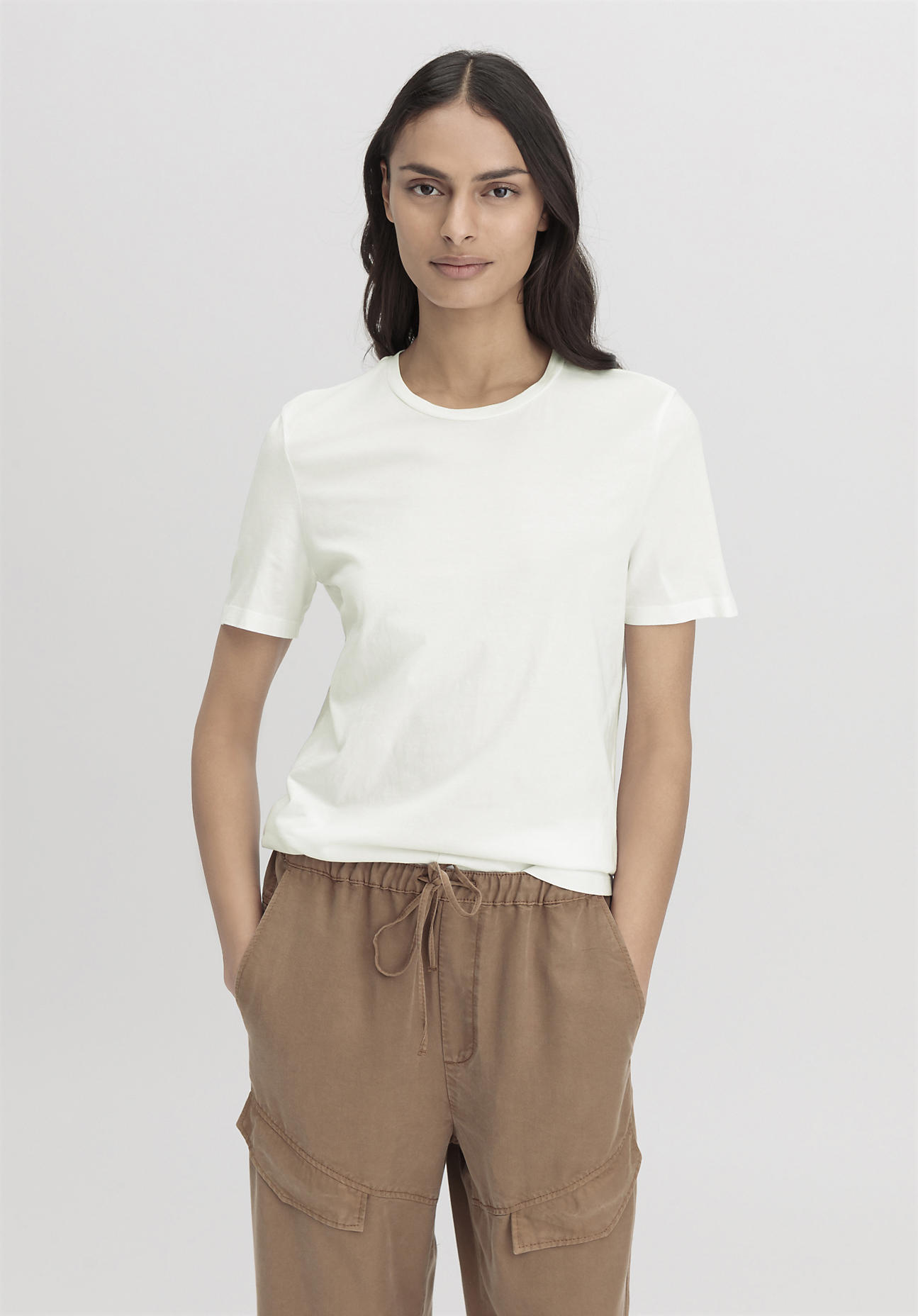 hessnatur Damen T-Shirt Regular aus Bio-Baumwolle - weiß - Größe 48