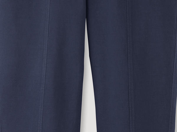 Barrel Leg pants made of organic cotton with linen