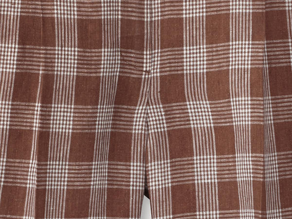 Checked shorts made from pure organic linen