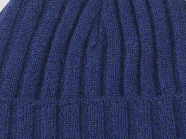 Hat made from pure fair trade cashmere