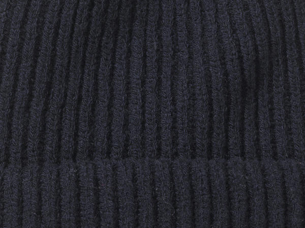 Hat made from pure organic lambswool