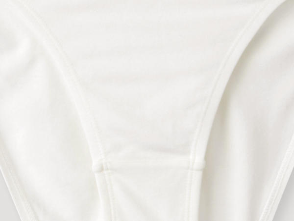 High-waist briefs made from organic cotton with TENCEL™Modal