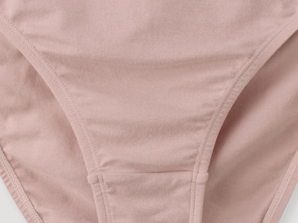 High-waist briefs made from organic cotton with TENCEL™Modal