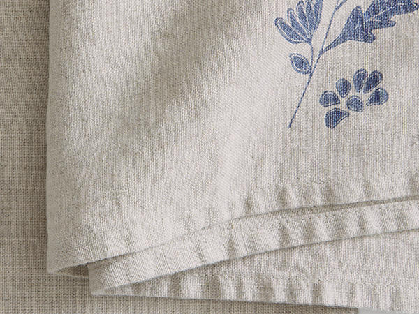 Napkin Aki in a set of 2 made of pure linen