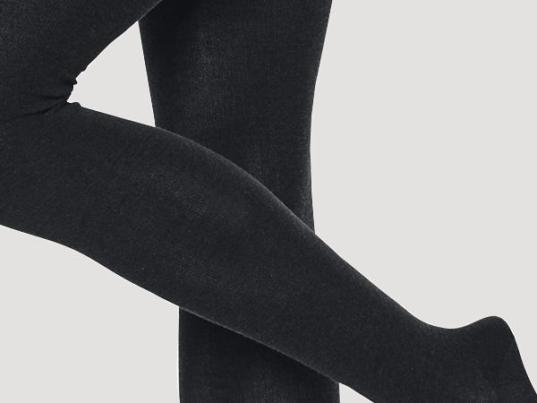 Opaque tights made of organic cotton
