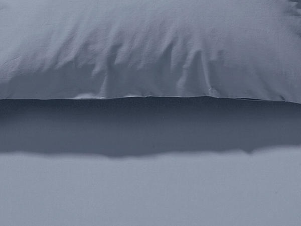 Satin fitted sheet made from pure organic cotton