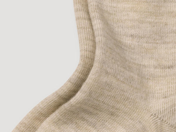 Socke aus Schurwolle mit Bio-Baumwolle