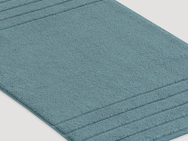 Terry cloth bath mat made from pure organic cotton