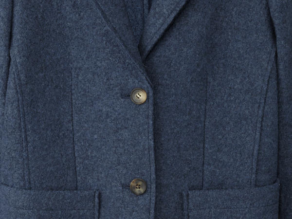 Walk blazer made from pure organic merino wool