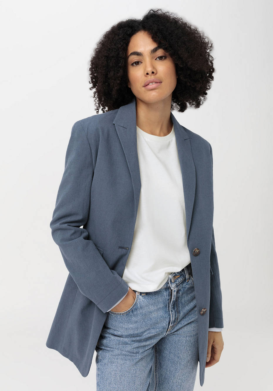 Blazer made of organic cotton with linen