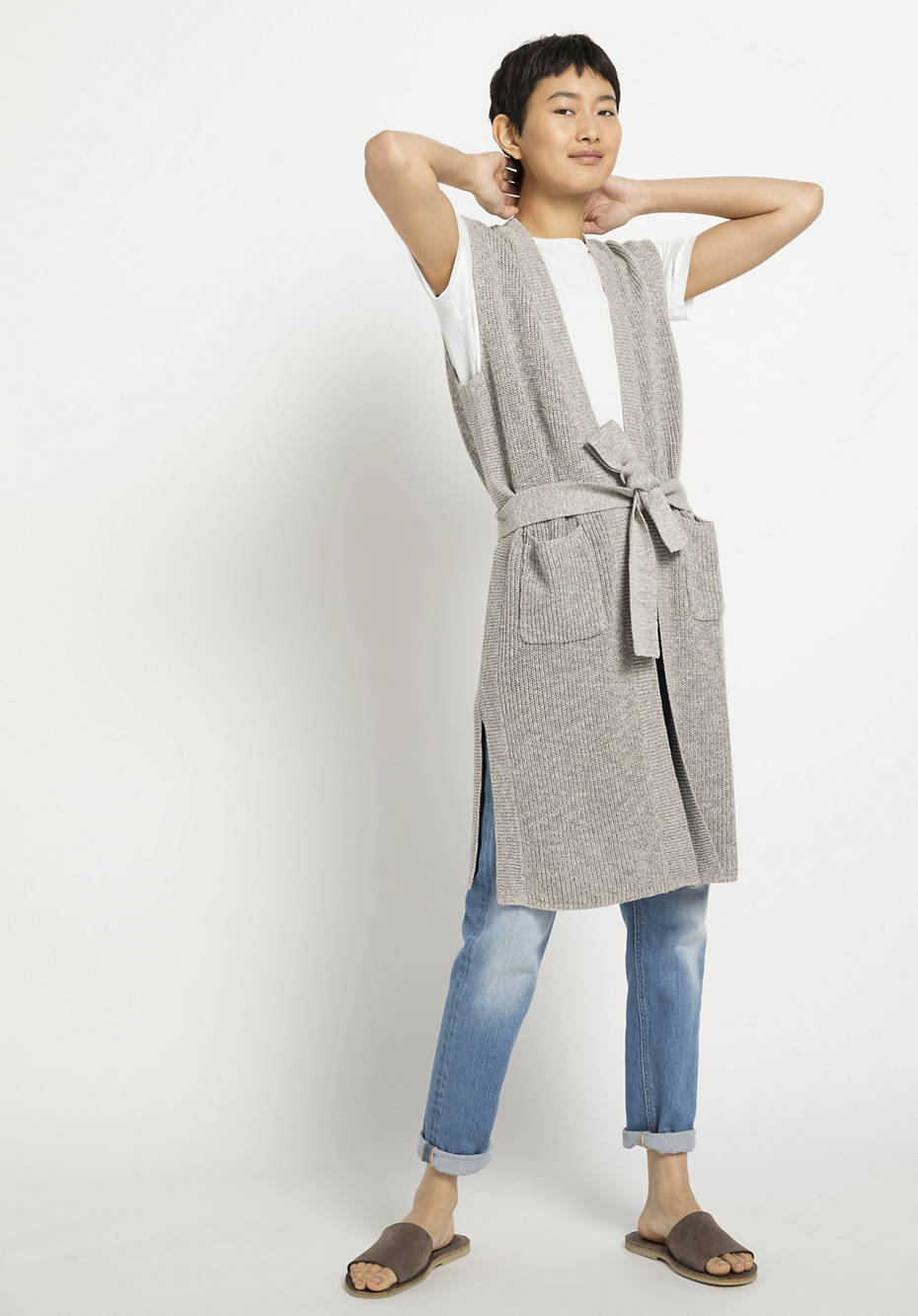 Cardigan made of organic cotton with linen