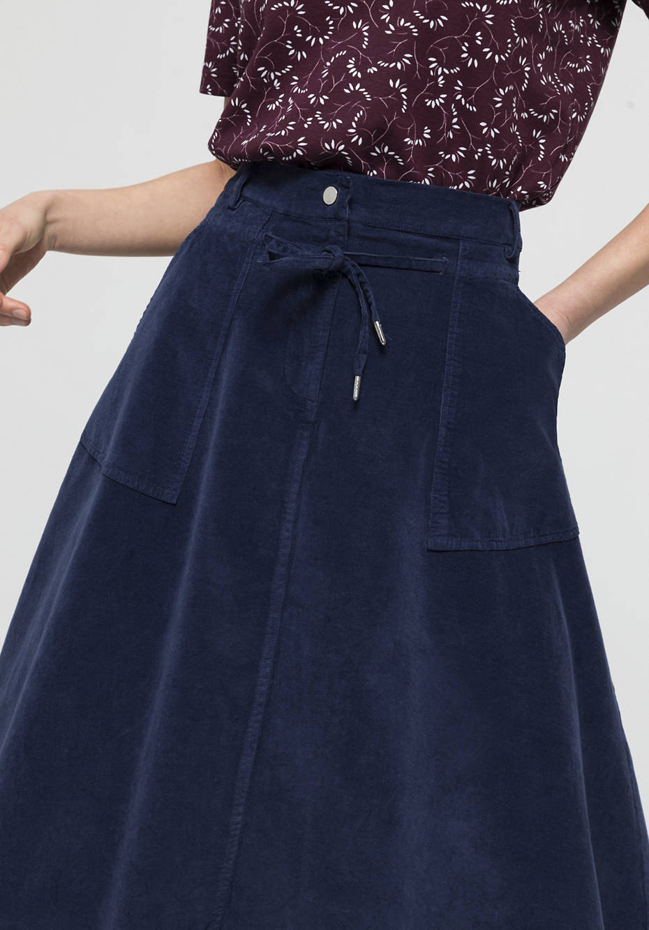 Cord skirt made of organic cotton with hemp