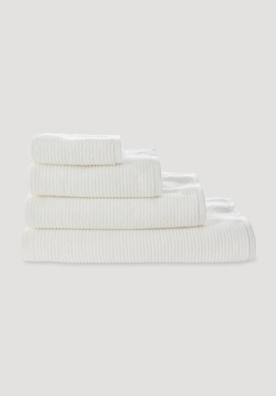 https://imgs7.hessnatur.com/is/image/HessNatur/hyb_redes_detail_main/Finely_striped_terry_towel_made_from_pure_organic_cotton-53715_09_7.jpg