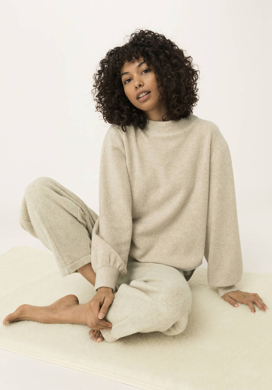 Fleece sweater made from pure organic cotton