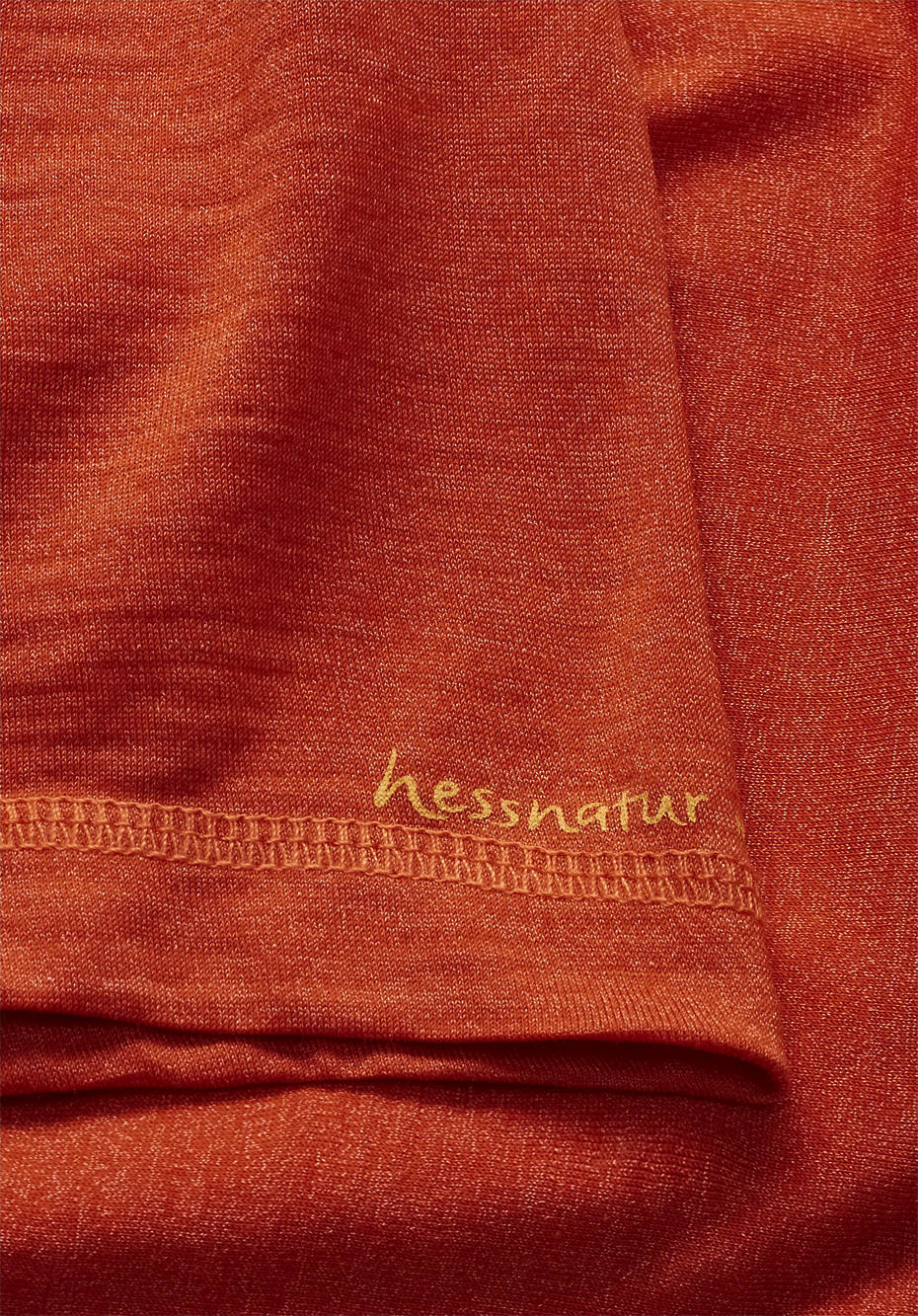 Functional short-sleeved shirt made of organic merino wool with silk