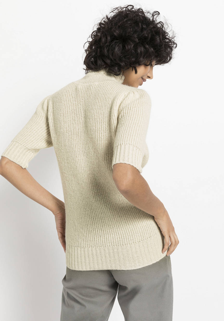 Half-sleeved sweater made from pure alpaca