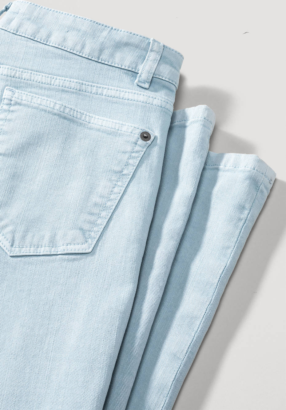 High-rise, slim-fit jeans in organic denim