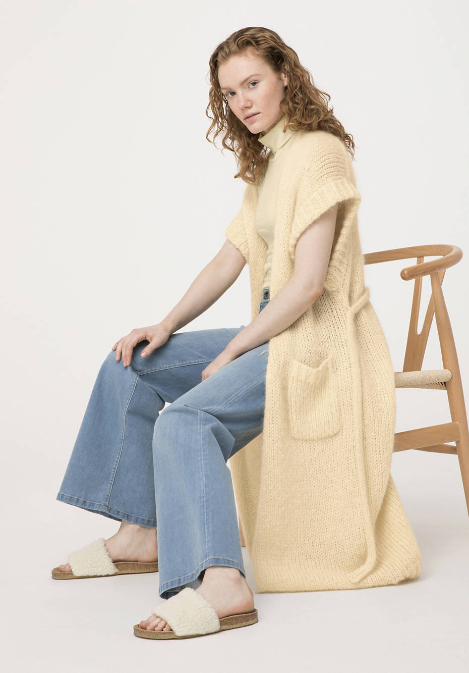Knit coat made of mohair with virgin wool