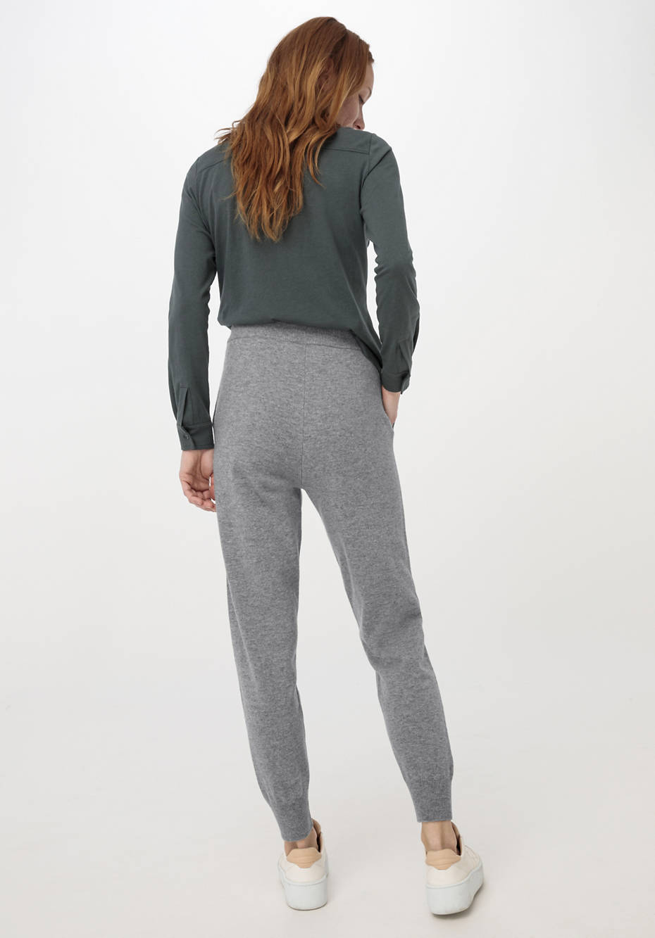 Knitted pants made of organic new wool with cashmere
