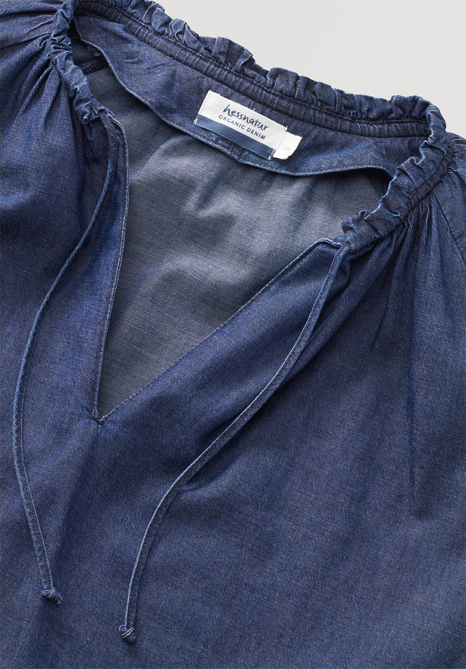 Light Denim Bluse aus Bio-Baumwolle mit Leinen