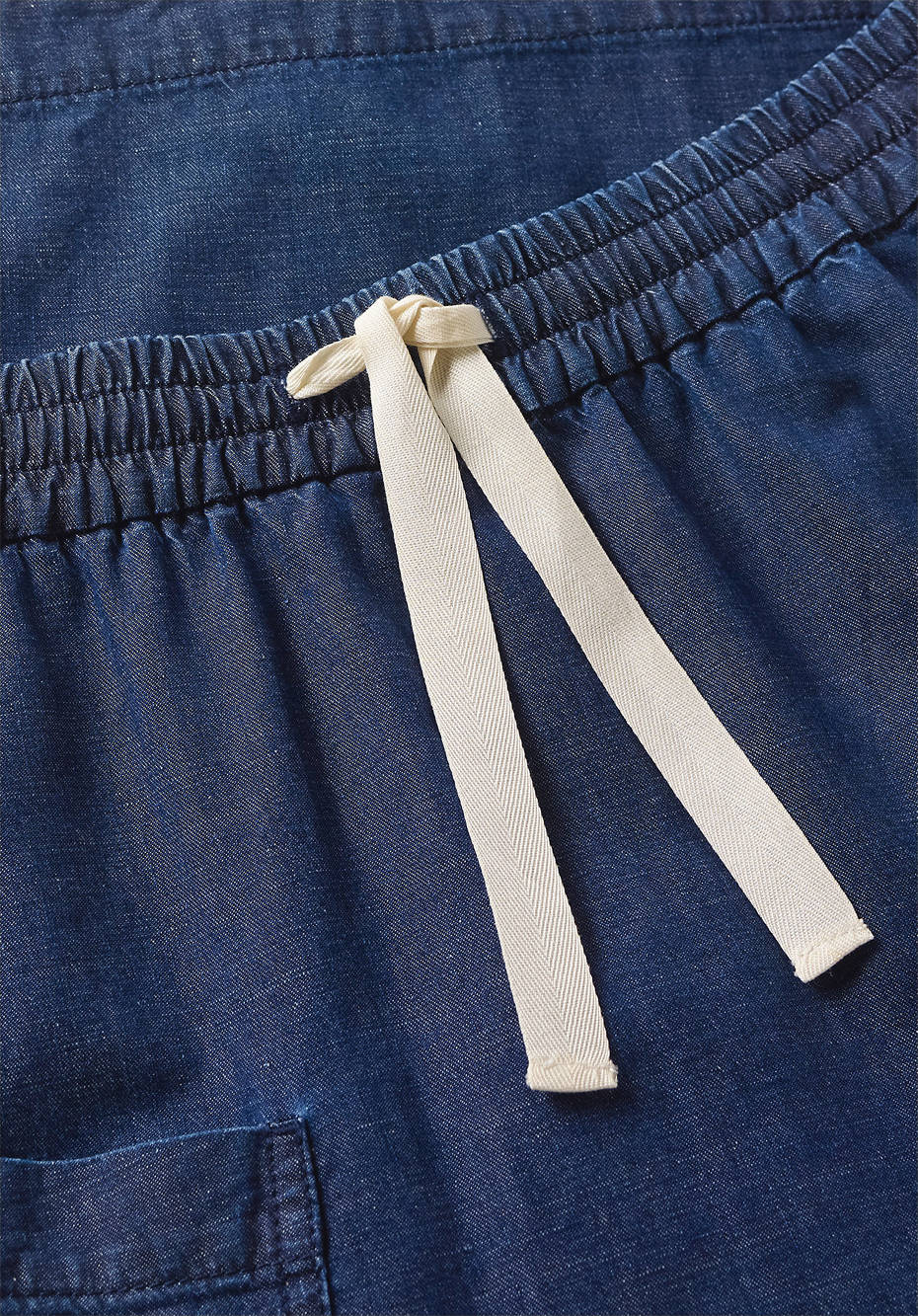 Light denim skirt with linen
