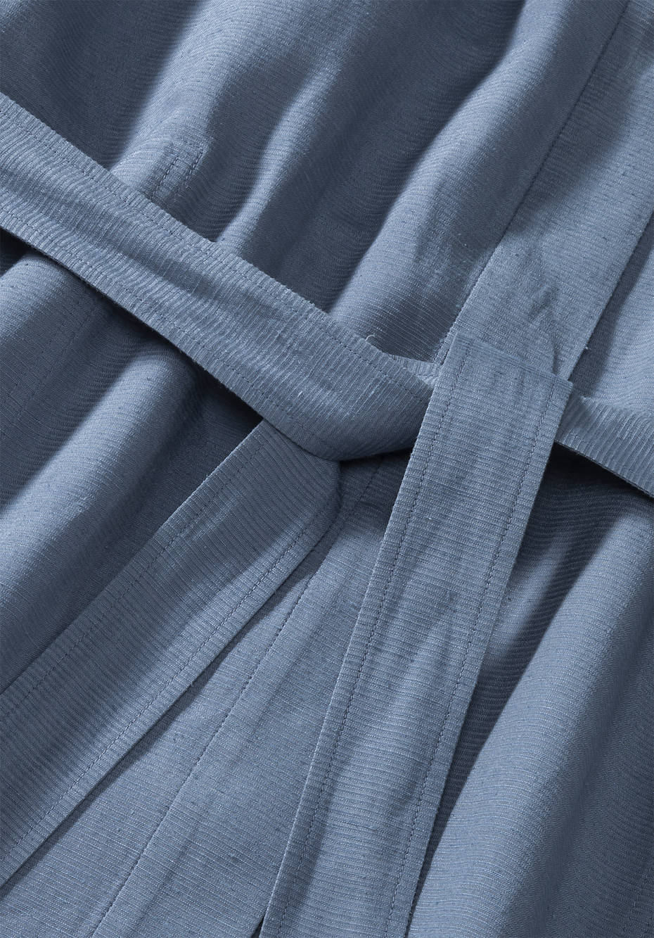 Midi dress made of silk with hemp and organic cotton