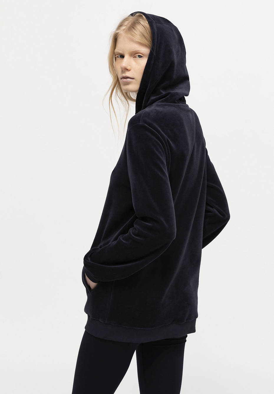 Nicki hoodie made of pure organic cotton