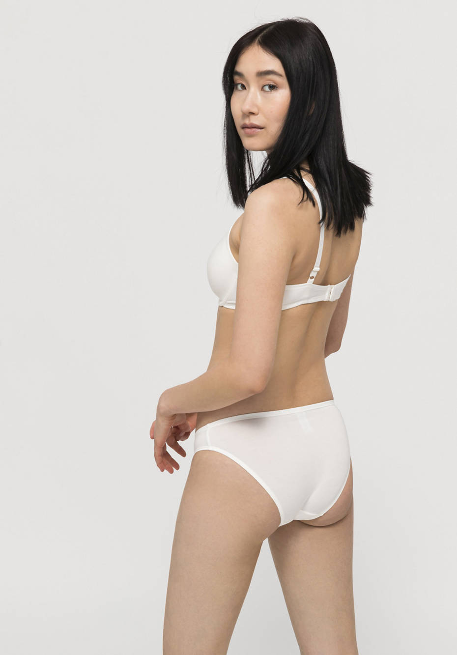 Set of 2 low-cut briefs made from organic cotton with TENCEL™Modal