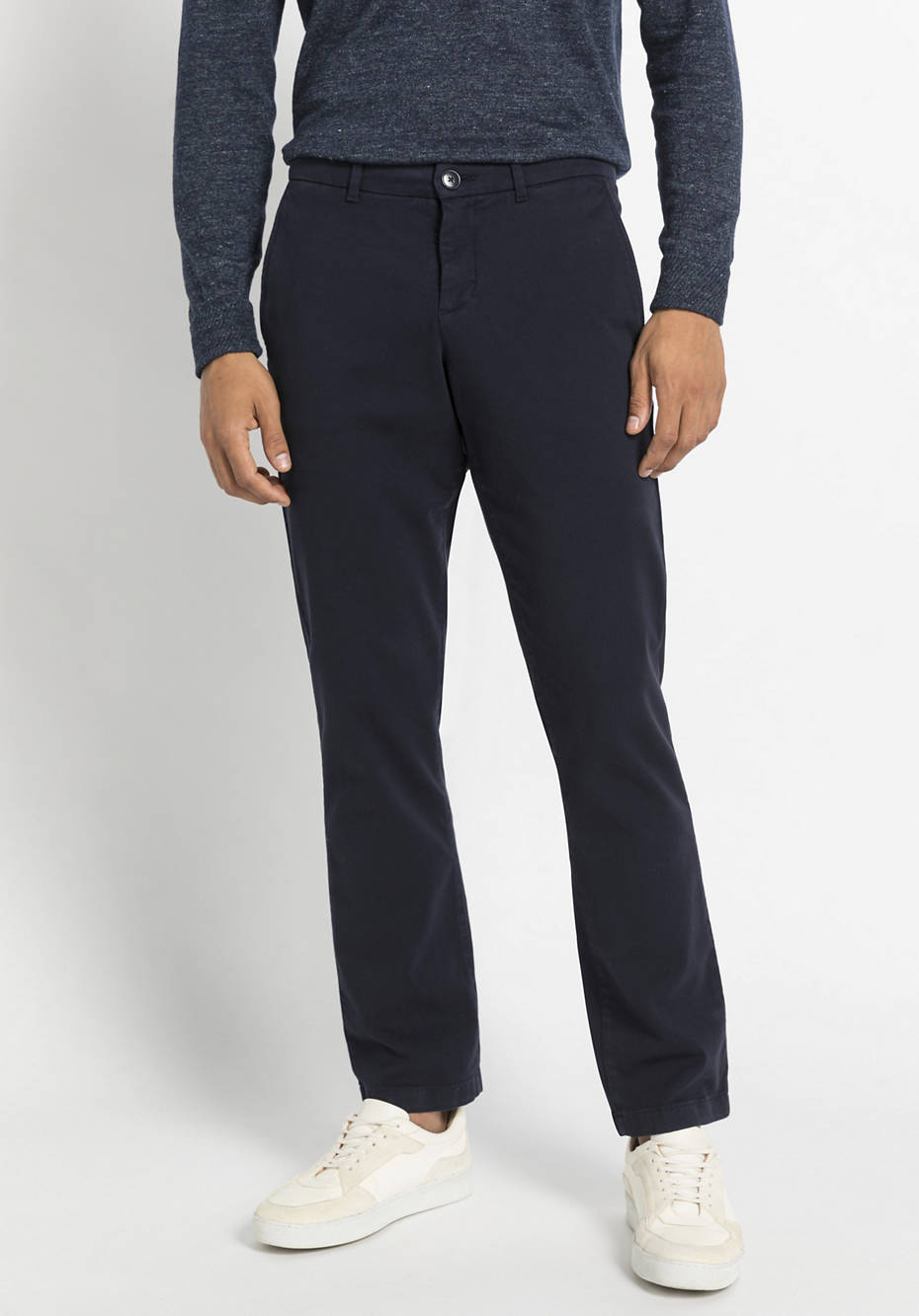 Straight fit chinos made from organic cotton