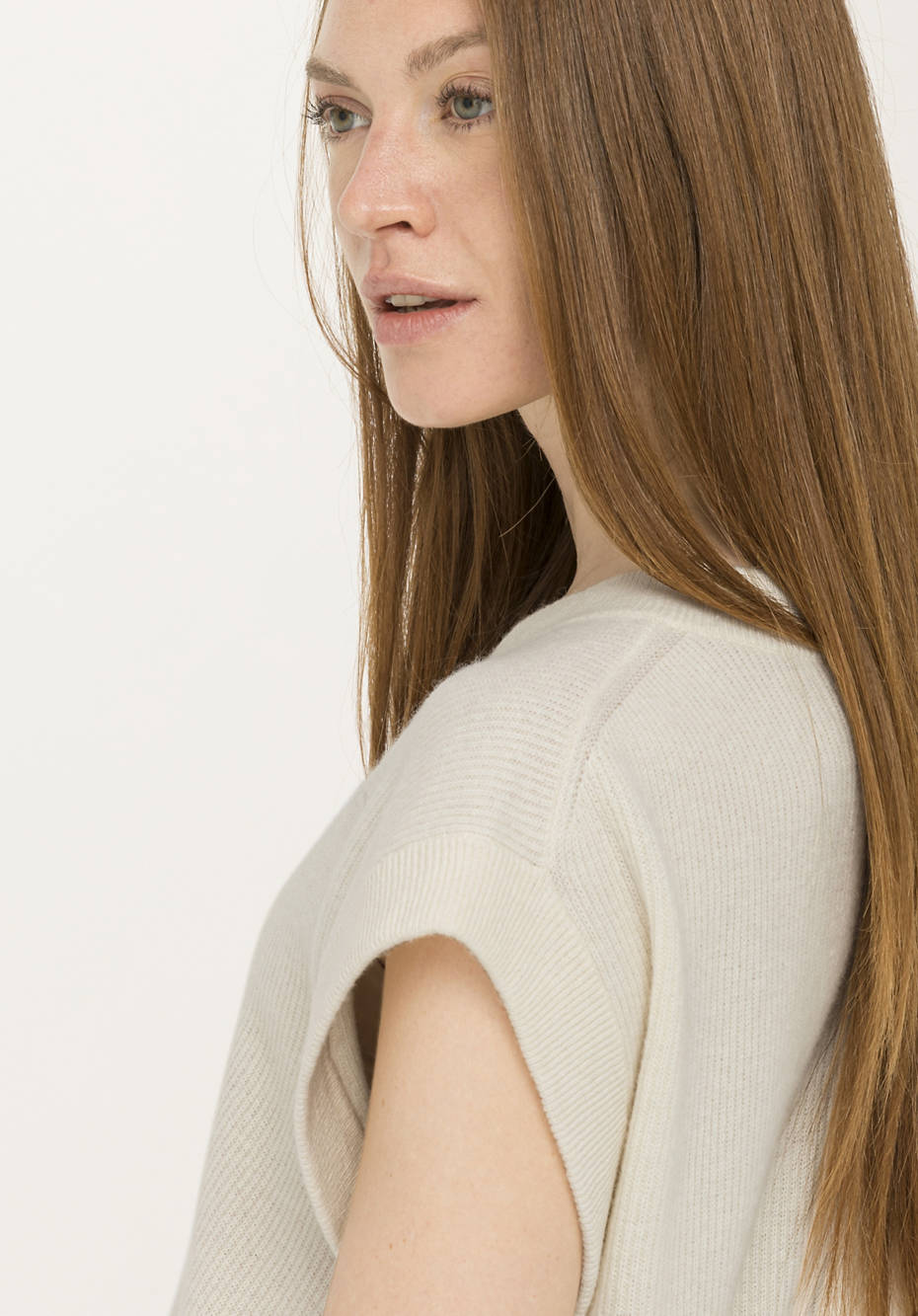 Sweater made from organic virgin wool with cashmere