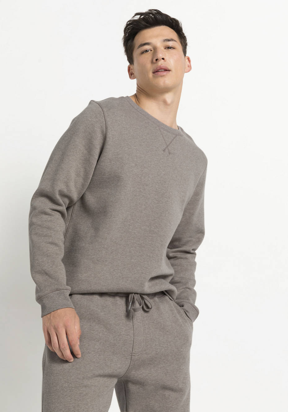 Sweater made from pure organic cotton