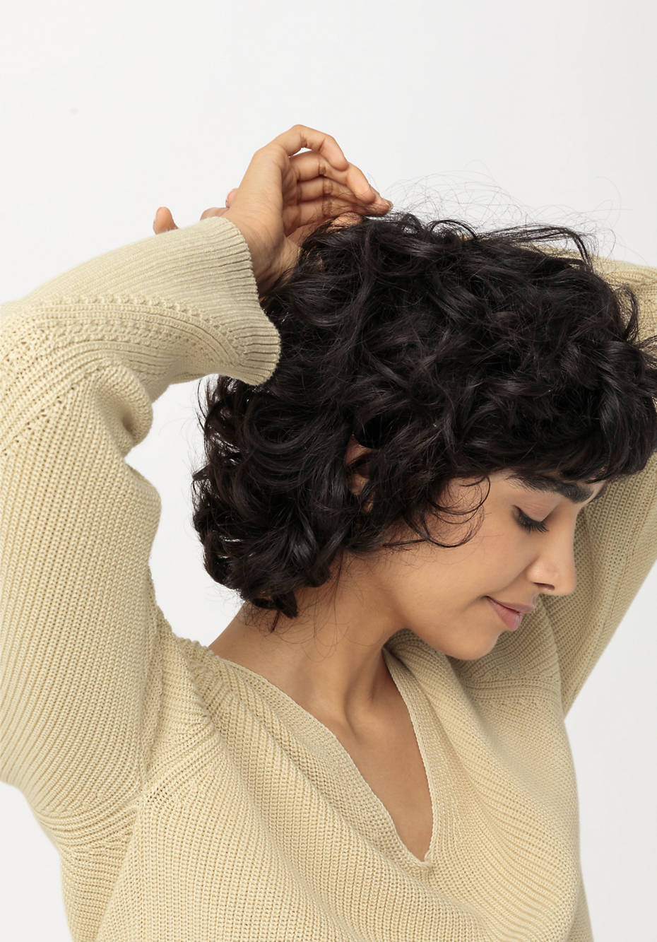 V-neck sweater made from pure organic cotton