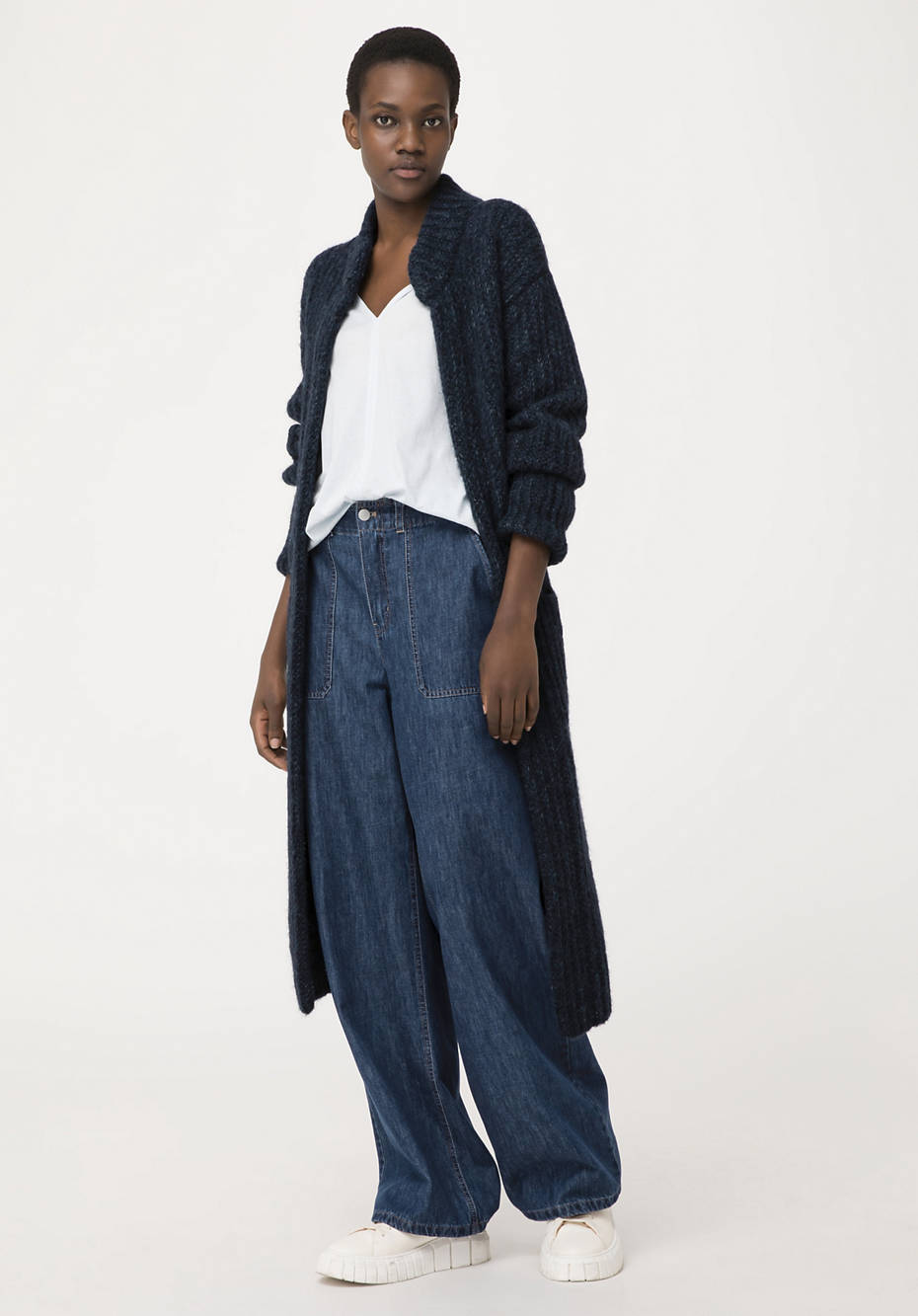 Wide leg jeans made of organic cotton with kapok