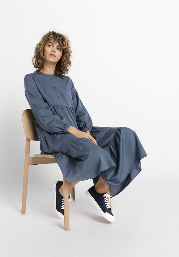 Midi dress made from organic cotton with silk