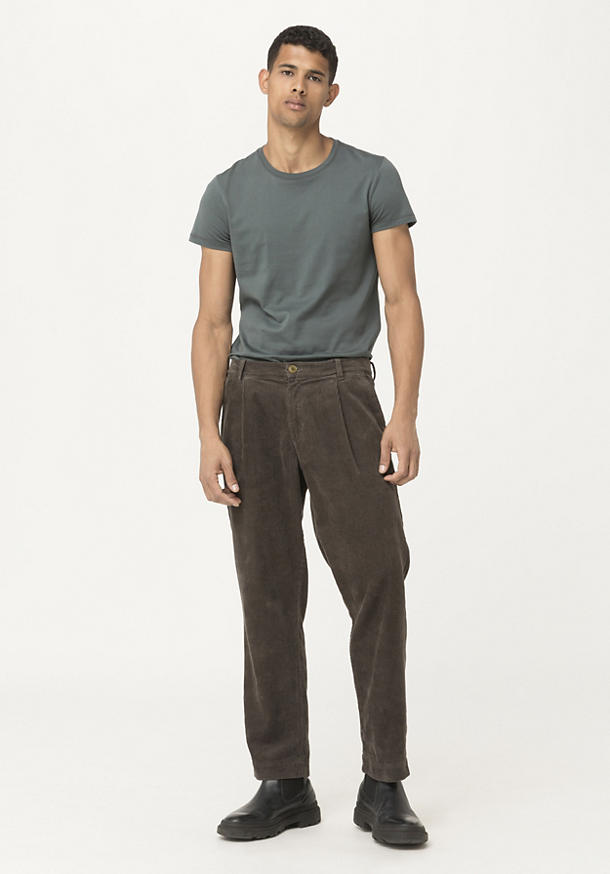 Relaxed fit corduroy trousers made from hemp with organic cotton