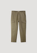 Cropped cargo pants made from organic cotton with hemp