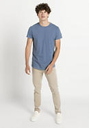 Plant-dyed t-shirt made from pure organic cotton