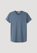 Plant-dyed t-shirt made from pure organic cotton