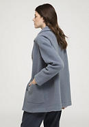 Short wool fleece coat made from pure organic merino wool