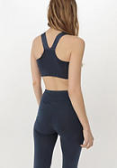 Sports top made of organic cotton