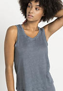 Top made from organic linen with organic silk