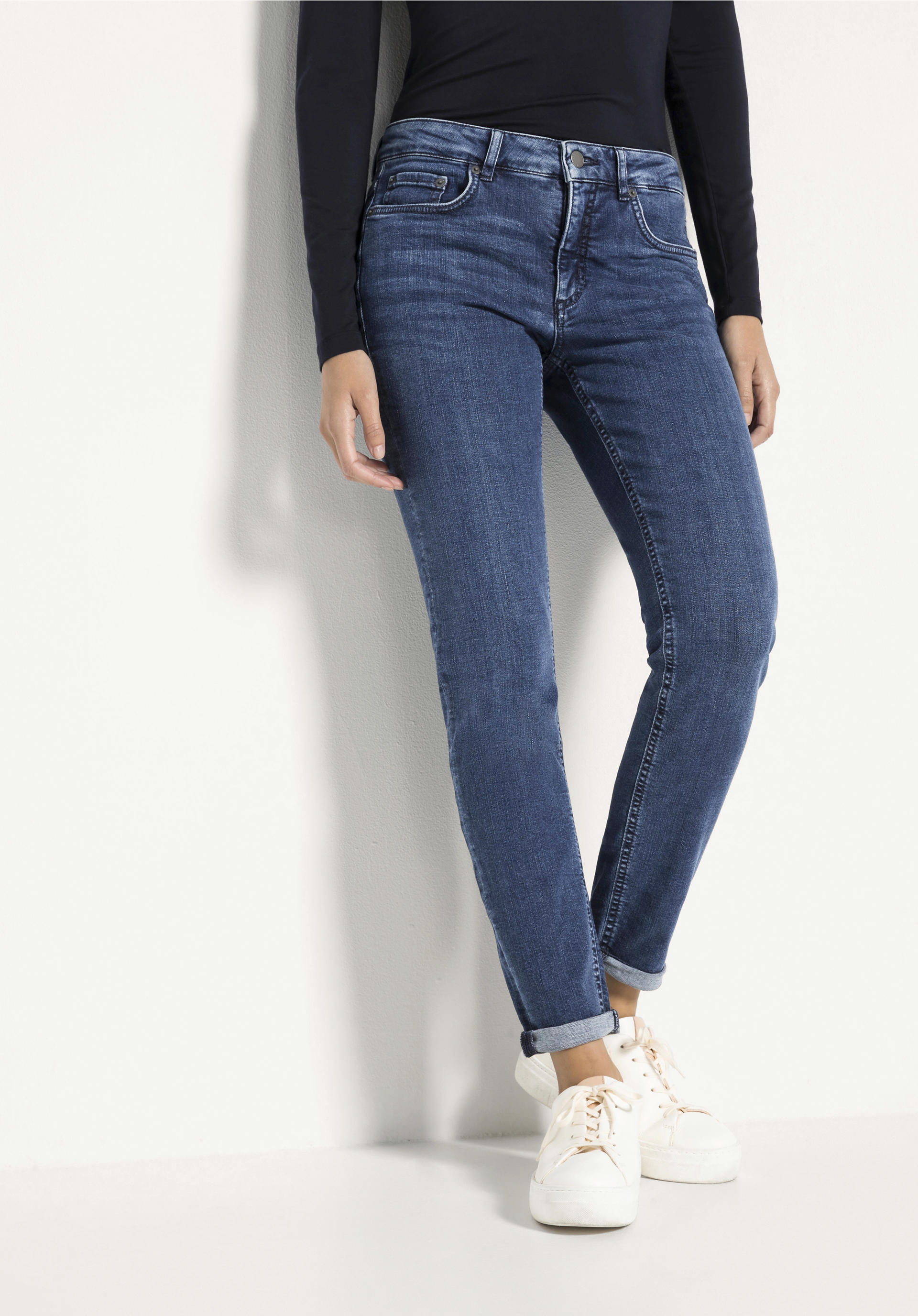 Damen Bekleidung Jeans Jeans mit gerader Passform DAY.LIKE Denim Knöchellange slim fit-jeans in Blau 
