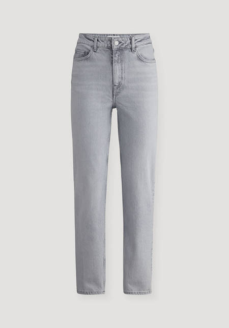 BEA High Rise Straight jeans made from organic denim