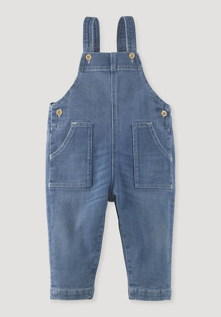 Betterecycling Latzjeans aus reiner Bio-Baumwolle