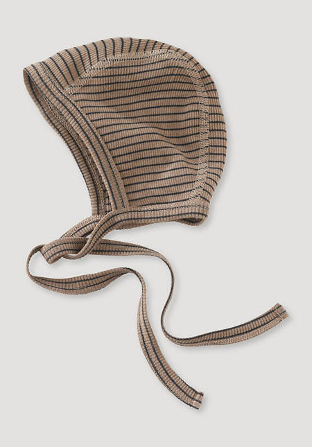 Bonnet made from organic merino wool and silk