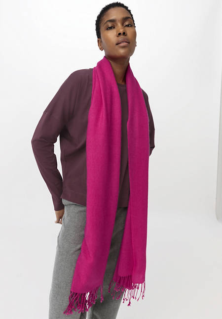 Cashmere scarf with virgin wool