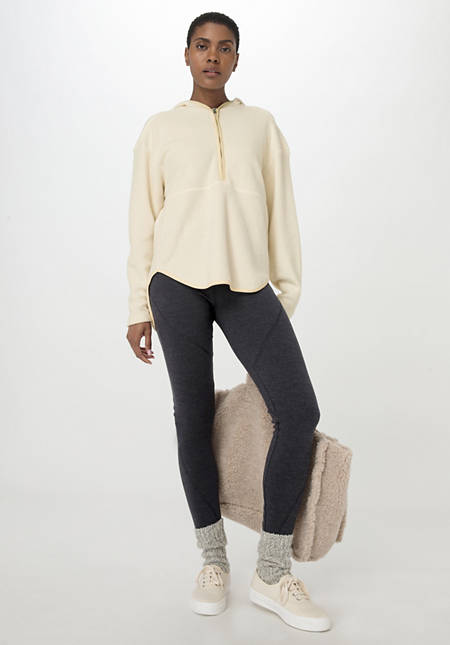 Functional leggings made of organic merino wool with organic cotton