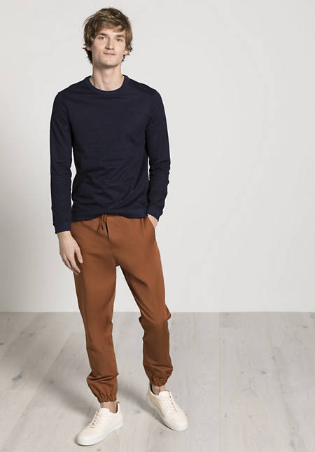 Joggpant Relaxed Fit made of organic cotton with linen