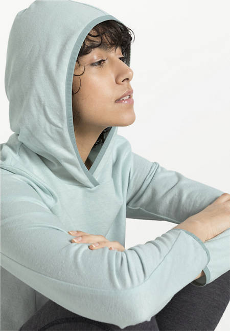 Kapuzen-Sweatshirt aus Bio-Baumwolle mit Hanf und Schurwolle