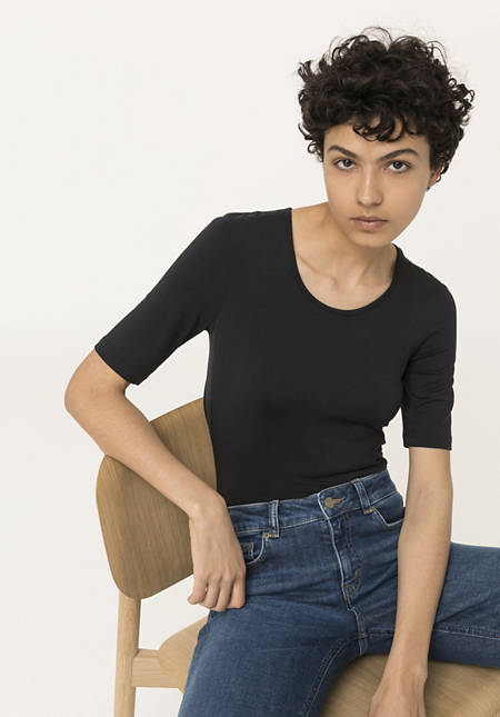 Kurzarmshirt aus TENCEL™Modal